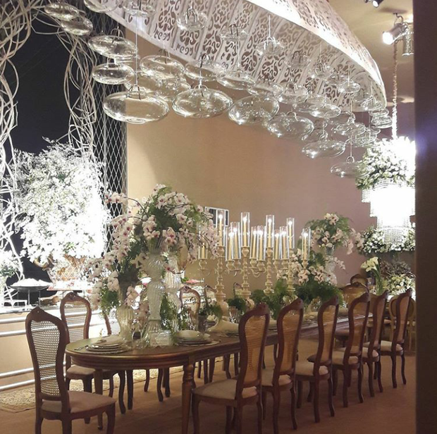 Cada detalhe da decoração chamou a atenção dos convidados pelo bom gosto (Foto: Reprodução Instagram)